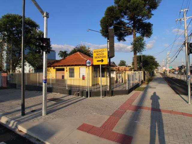 TERRENO CAPÃO DO IMBUIA 672m2 COMERCIAL DE ESQUINA C/ DUAS FRENTES, OPORTUNIDADE
