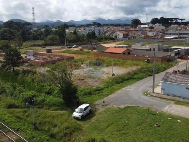 Terreno Centro Piraquara R$140.000,00 de entrada + R$ 2.200,00 de parcela Aceita veículo