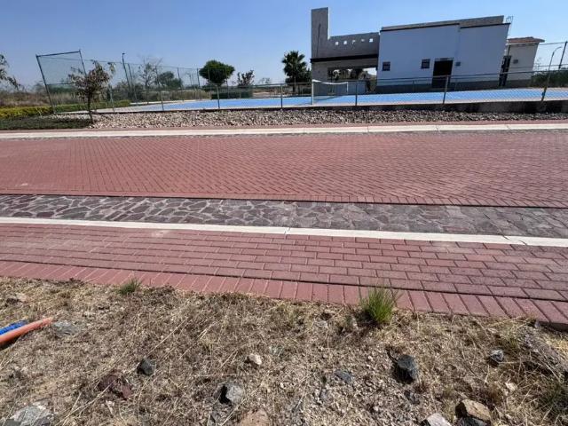 Terreno Ciudad Maderas Sur II Guanajuato