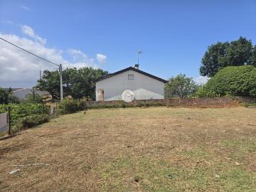 Terreno com 400m² e Grande Potencial de Construção