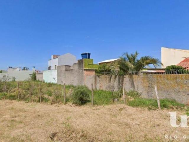 Terreno com 437,40m² todo murado