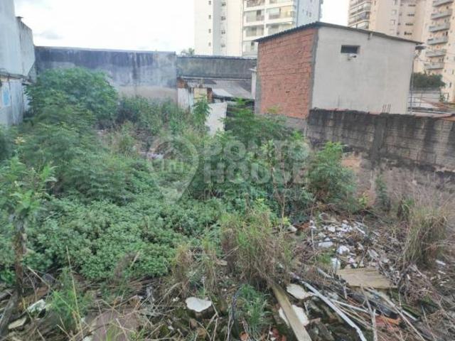 Terreno com 450m² para venda no bairro Vila Guarani