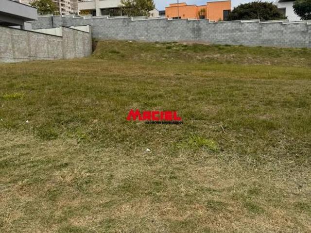 Terreno com 453m2 Condomínio Vivant Urbanova