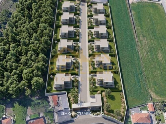 Terreno com 4600m2 para construção em Argivai Póvoa de Varzim