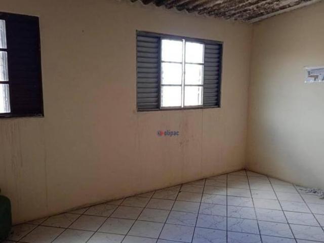Terreno com 4 casas residenciais e um salão comercial no Jardim Bela Vista Guarulhos SP