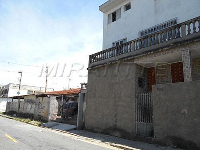 Terreno com 4 quartos