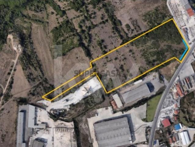 Terreno com 4,6 Hectares |Est Nac 9 Fervença Sintra