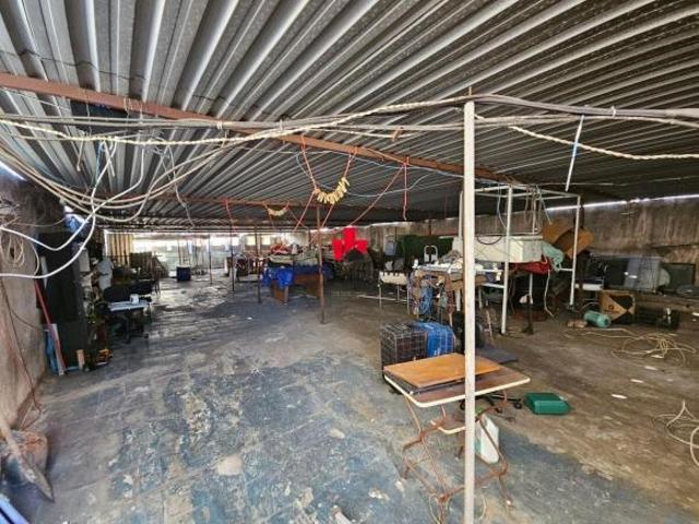 Terreno com 500 M², sendo 10 x 50 metros, em avenida e ótima localização. Bairro região Penha