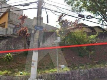 Terreno com 500m² há 500m do Metrô