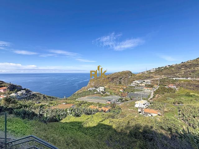 Terreno com 535m2