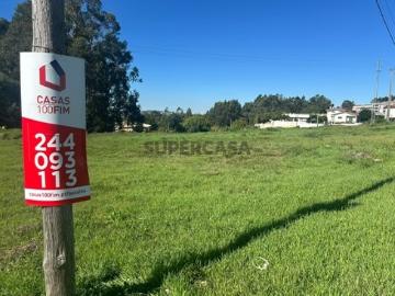 Terreno com 5404m2 para construção em Oliveira de Azemeis