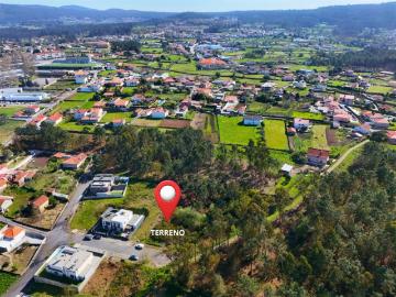 Terreno com 550 m2 para Construção em Forjães