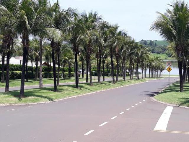 Terreno com 554m² no Lago da Barra em Jaguariúna SP Analisa Permutas