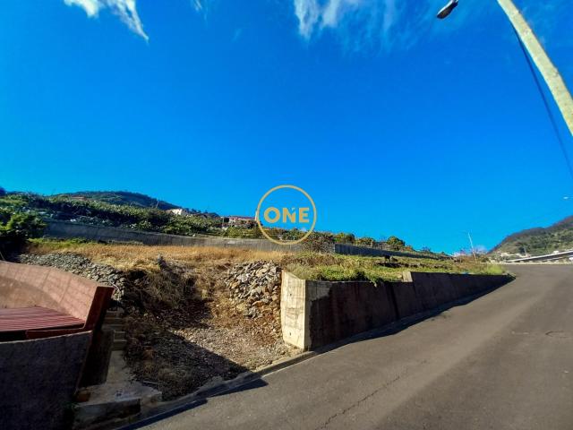 Terreno com 576m²