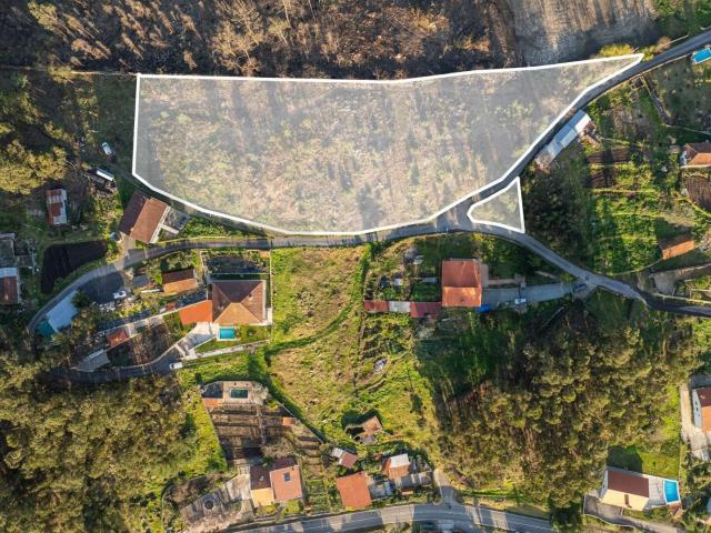 Terreno com 2.630 m² e PIP aprovado para construção de moradia na Facha, Ponte de Lima
