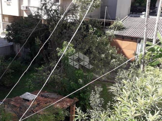 Terreno com 617 metros quadrados no bairro Auxiliadora em Porto Alegre