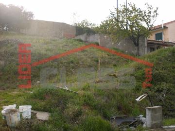 TERRENO COM 635 M2 NO LOTEAMENTO MIRA SERRA EM MACEDO DE CAVALEIROS
