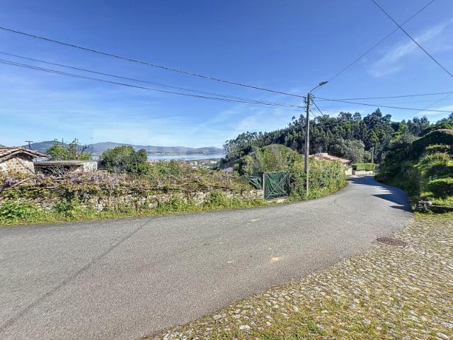 Terreno com 673m2 Vista Rio