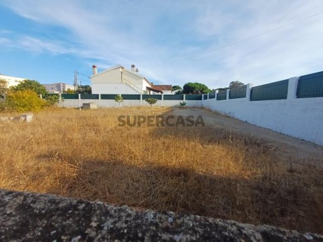 Terreno com 754m2 Cotovia Sesimbra