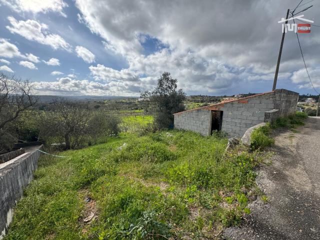TERRENO COM 770,50 m² NA LAGOA DO FURADOURO