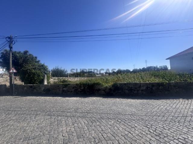 Terreno com 7.017 m² Com Potencial Construtivo Guilhabreu, Vila do Conde