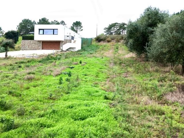 Terreno com 7.180 m² para Moradia de Sonho Onde o campo abraça a vida em família!
