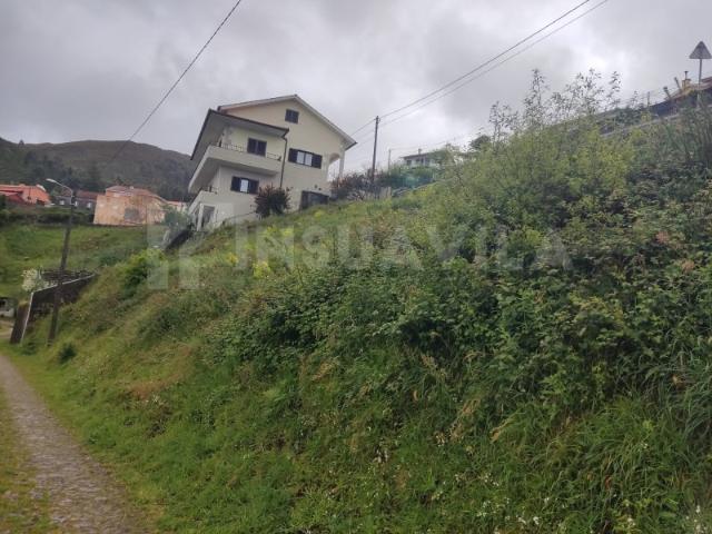 Terreno com 827m2 Vista Rio