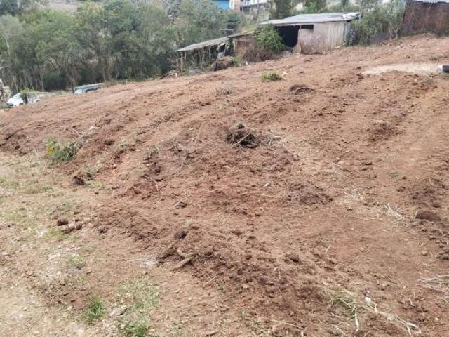 Terreno 829,62m², Ampla Frente 21,63 Metros, Escriturado e Situado No Estado Do Paraná