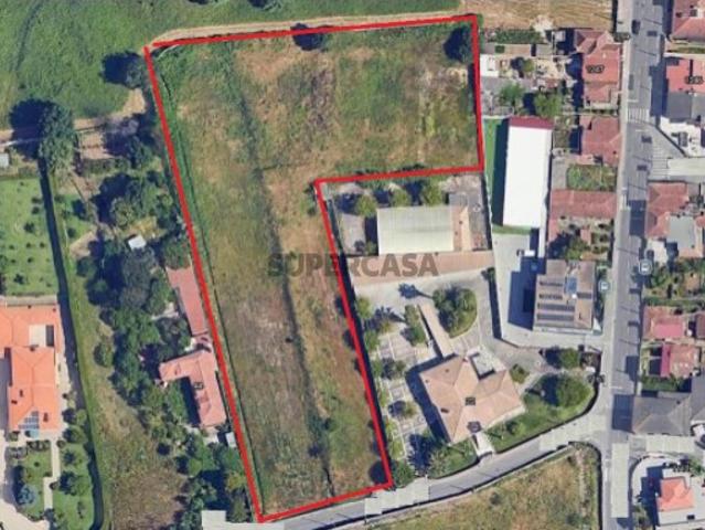 Terreno com 8300m2 com estudo para condomínio fechado à Feira da Santana