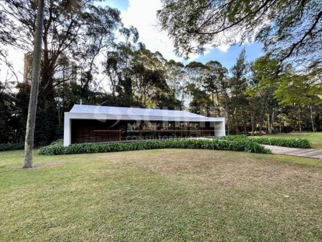 Terreno com 870m2 à venda em condomínio de luxo no Alto da Boa Vista