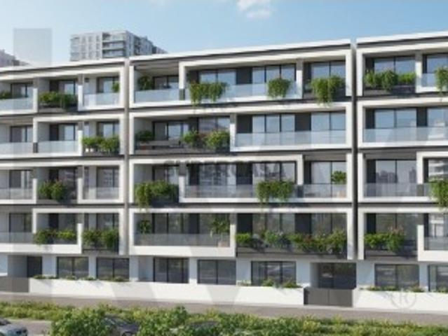Terreno com 9108m2 com projeto aprovado para construção de 150 fogos