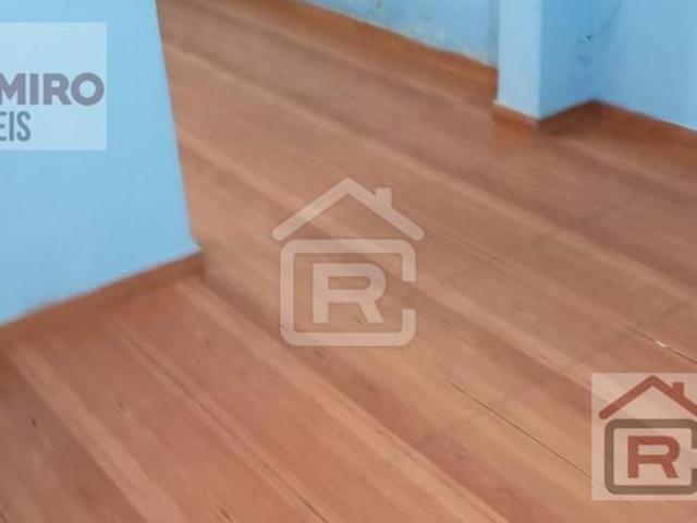 Terreno com 03 casas construídas, sendo ideal para moradia própria ou estar alugando