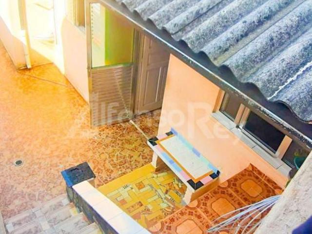 Terreno com 02 casas no quintal