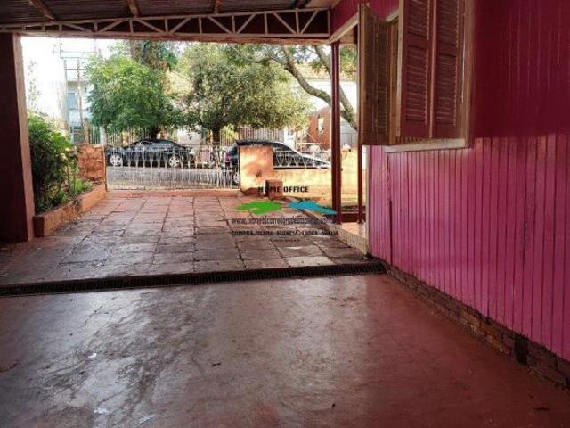 TERRENO COM 13X50 NO CENTRO COM CASA ANTIGA