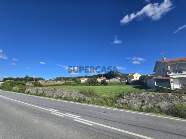 Terreno com 1130 m2 para Construção em Belinho