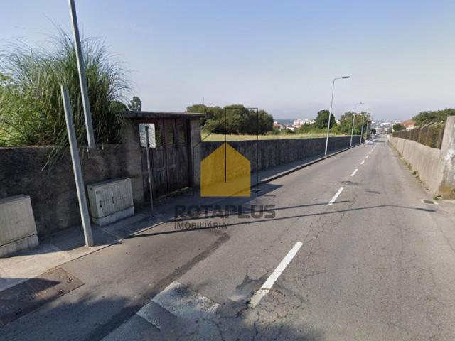 Terreno com 10.127,60 m² em Esmoriz