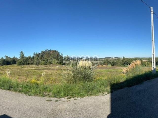 TERRENO COM 1199 m² E VISTAS DESAFOGADAS | COVÃO ANADIA