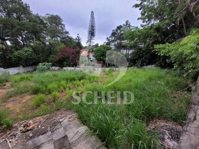 Terreno com 1224m2, em ótima esquina, estritamente residencial no Jardim Marajoara