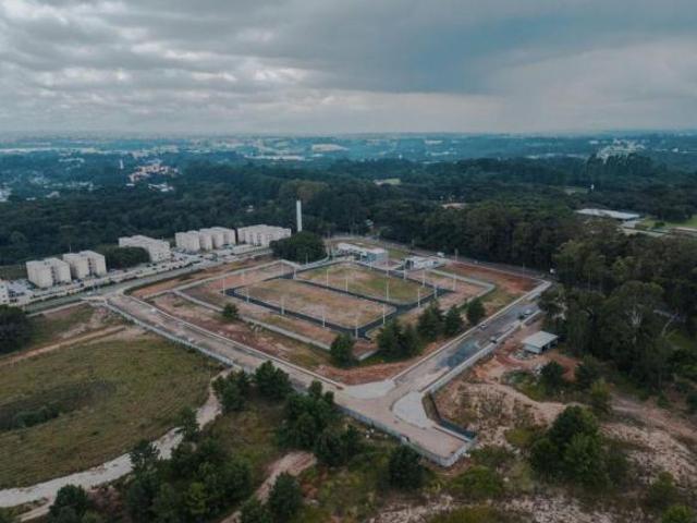 Terreno com 129 m² em condomínio á Venda Campo de Santana Curitiba