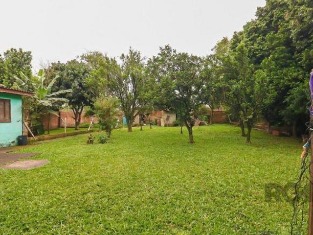 Terreno com 1353 m² no centro de Esteio / RS