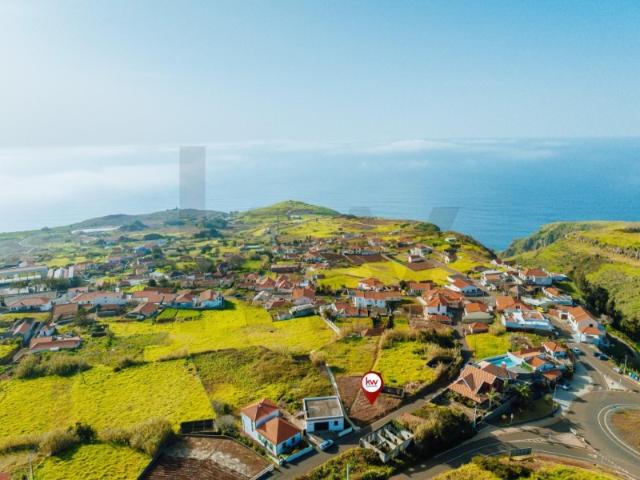 Terreno com 157 m² | Salão de Cima Ponta do Pargo