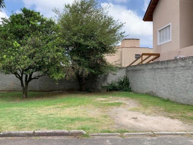 Terreno com 174 m² à venda em Condomínio no Cabral