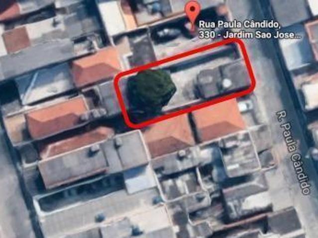 Terreno com 180 m² com pequena construção no Jardim São José!