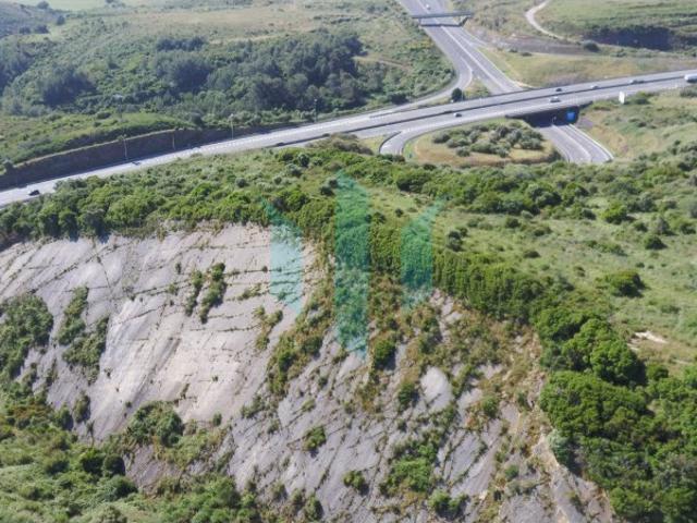 Terreno com 18.720 m2 no Centro de Loures | Lisboa, Loures