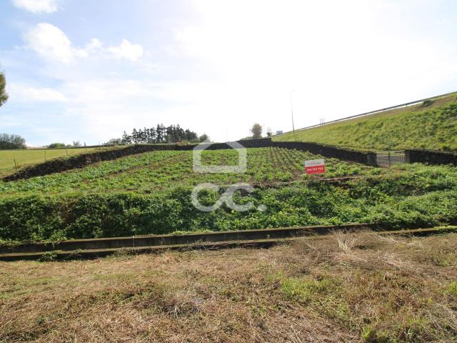 Terreno com 1.260,00 m2 Santa Cruz Lagoa