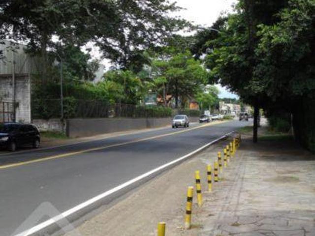 Terreno com 1.710m² de área no bairro Ipanema