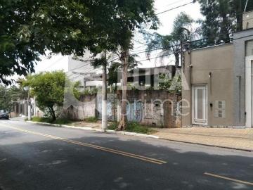 TERRENO COM 1.980m² Á VENDA BARRO BRANCO