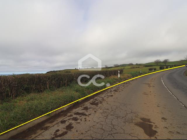 Terreno com 24080m2 Relva Ponta Delgada