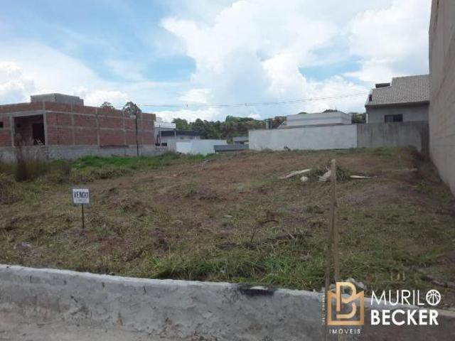 Terreno com 250² no Bairro Portal dos Pássaros