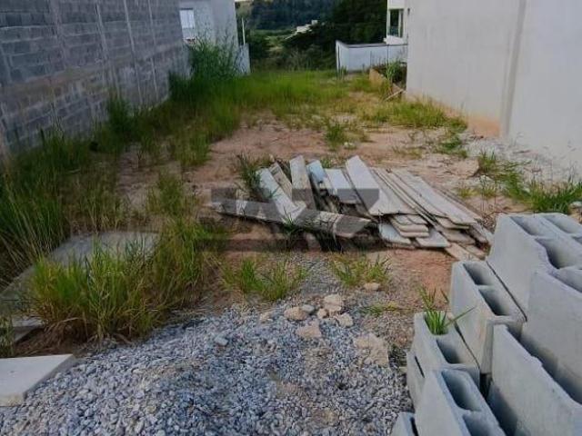 Terreno com 270m² para venda no bairro Portal dos Pássaros